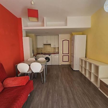 Apartamento Unico En Lucero Madrid Eksteriør bilde